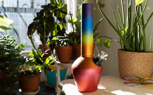 Best Bong for Apartments: Discreet Picks for Small Spaces