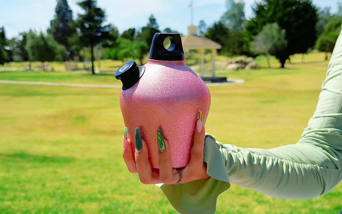 Sparkly pink Chill Steel Pipe with lid and plug set for travel