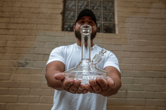 How to Clean Bong Accessories: Pro Tips for Every Session